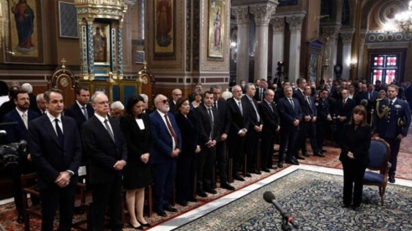 Τέλεση μνημοσύνου υπέρ αναπαύσεως των θυμάτων των Τεμπών σε όλους τους ναούς της Εκκλησίας της Ελλάδος