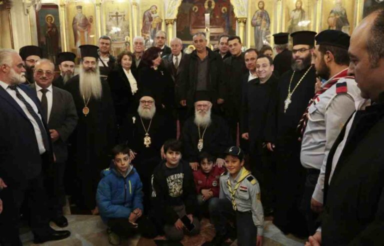 Στη Δαμασκό ο Ιερώνυμος – Εκκλησία και «Αρχιεπισκοπή» παρέδωσαν ανθρωπιστική βοήθεια στους σεισμόπληκτους