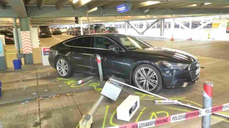Γερμανία: 57χρονος έπεσε με το όχημά του πάνω σε πεζούς στο αεροδρόμιο της Κολωνίας