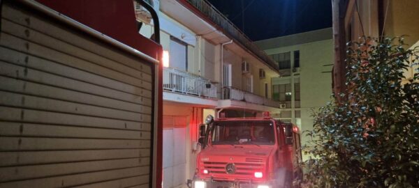 Σέρρες: Φωτιά σε οικία στο κέντρο της Νιγρίτας