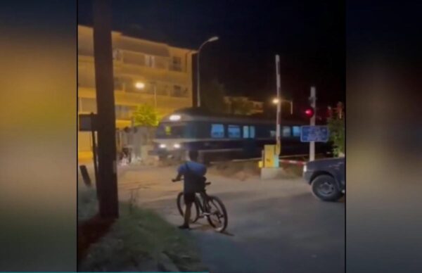 σιδηροδρομική διάβαση