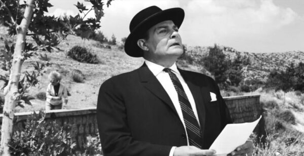 Λάμπρος Κωνσταντάρας: Ο ζεν πρεμιέ που μας θυμίζει ότι «Υπάρχει και Φιλότιμο»