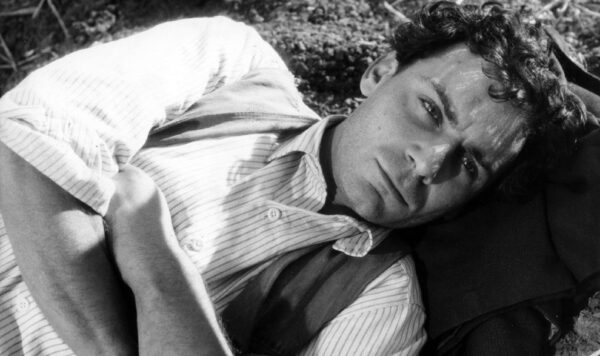 Τζιαν Μαρία Βολοντέ: Ο θρύλος του πολιτικού σινεμά, το «σπαγγέτι» και η μοιραία Φλώρινα