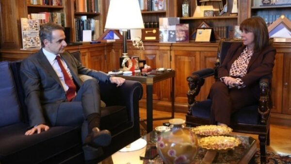 Στην Πρόεδρο της Δημοκρατίας σήμερα ο πρωθυπουργός για την προκήρυξη των εκλογών