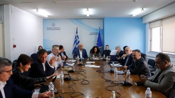 Στις 10 Μαΐου το ντιμπέιτ των πολιτικών αρχηγών - 5 θεματικές ενότητες ερωτήσεων