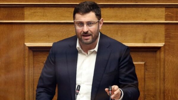 Κ. Ζαχαριάδης: Η ΝΔ καλλιεργεί σκόπιμα τοξικό και νοσηρό κλίμα ότι ο ΣΥΡΙΖΑ κλείνει το μάτι στη Χρυσή Αυγή