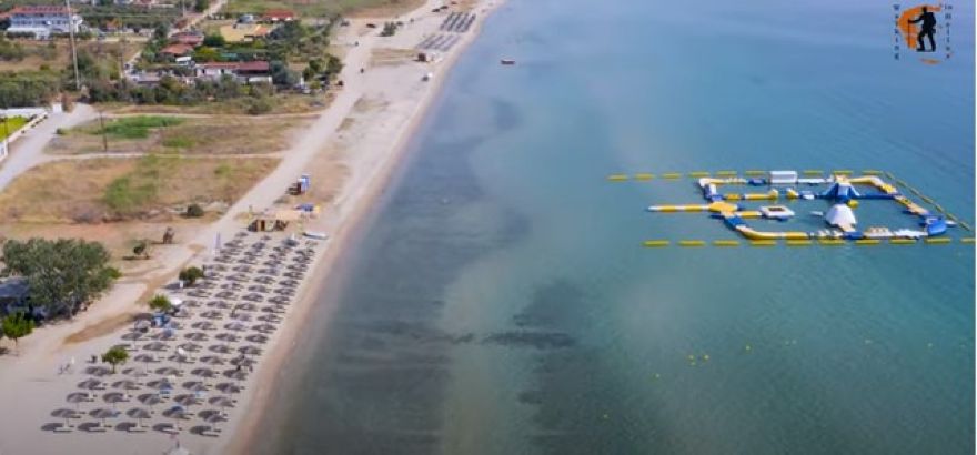 Δείτε βίντεο: Παραλία Αγίου Μάμα, από τις πιο μεγάλες αμμώδης παραλίες στη Χαλκιδική