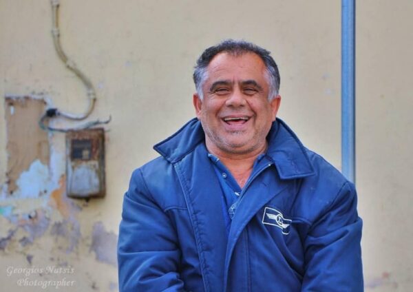 Σέρρες- Θρήνος: Έφυγε από τη ζωή ο Κώστας Σαχανίδης- "Να είστε υπερήφανοι για τον σύζυγο και πατέρα σας"