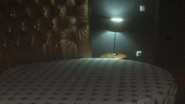 Θεσσαλονίκη: Παράνομος οίκος ανοχής εντοπίστηκε σε διαμέρισμα με κάμερες στον χώρο υποδοχής