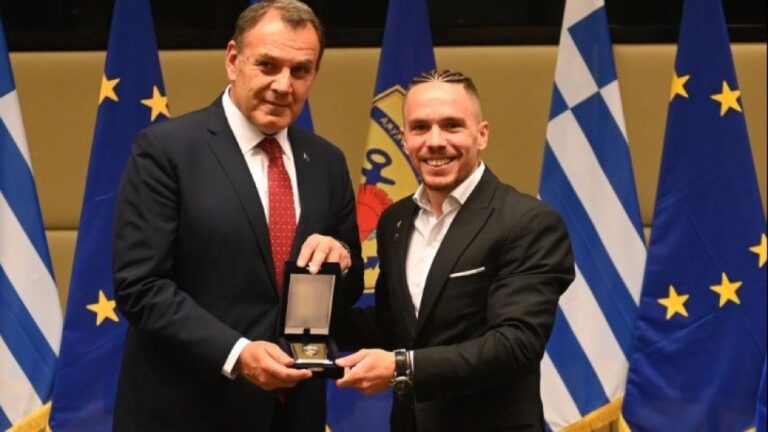 Ο Νίκος Παναγιωτόπουλος ανακοίνωσε την ένταξη στις Ένοπλες Δυνάμεις 21 νέων Ολυμπιονικών