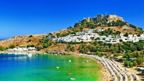 Ρόδος: Ο καλύτερος Απρίλιος όλων των εποχών σε αφίξεις τουριστών