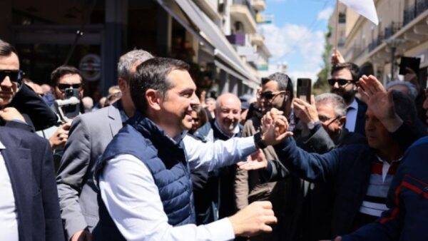 Αλ. Τσίπρας: «Αν βγει πρώτoς ο κ. Μητσοτάκης, θα φτιάξει κυβέρνηση κουρελού, με εκβιασμούς, με πιέσεις, ακόμα και με αποστασίες»