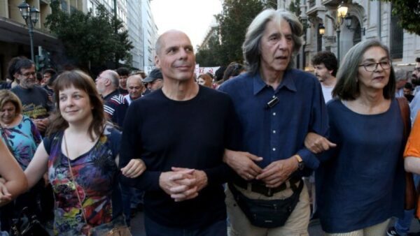 Γ. Βαρουφάκης: Δεν είναι δυνατόν να υποστηρίζεις φράχτη και ταυτόχρονα σήμερα να θρηνείς