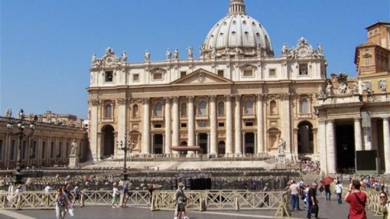 Βατικανό: Ειδική 