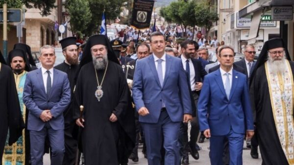 Στις εκδηλώσεις για τα 110 χρόνια από την απελευθέρωση της πόλης των Σερρών ο Απ. Τζιτζικώστας