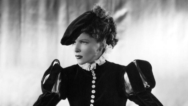 Κάθριν Χέπμπορν: Η κορυφαία σταρ, τα τέσσερα Όσκαρ, ο Σπένσερ Τρέισι και ο χαλύβδινος χαρακτήρας