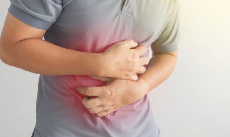 Πεπτικό έλκος: Ποια είναι τα συμπτώματα, οι επιπλοκές και η θεραπεία