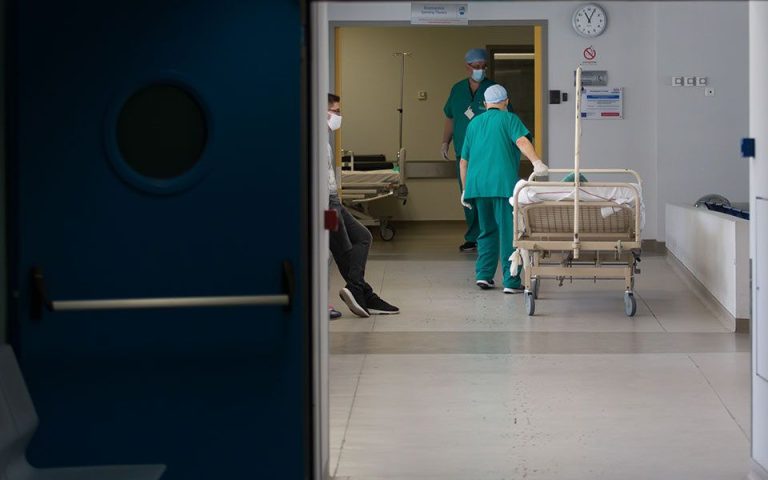 Θεσσαλονίκη – ΕΝΙΘ: «Από burnout και όχι καρκίνο αυτοκτόνησε ο αναισθησιολόγος του Παπαγεωργίου, που αυτοπυρπολήθηκε»