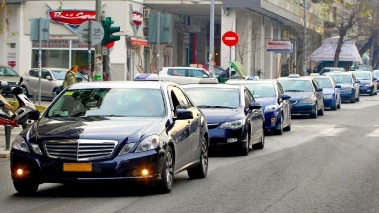 Υποκλοπή μεταφορικού έργου από ηλεκτρονική πλατφόρμα με έδρα την Κύπρο καταγγέλλουν επαγγελματίες οδηγοί ταξί