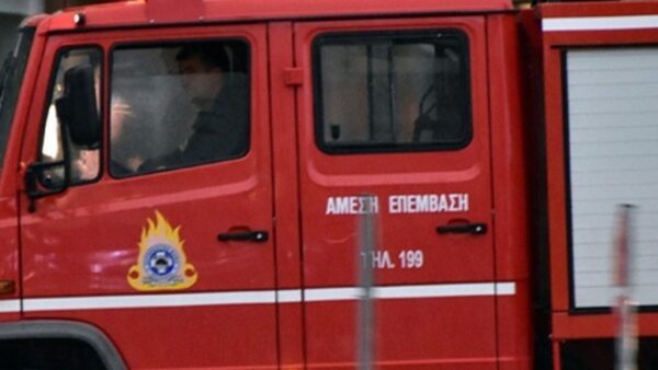 Υπό έλεγχο η πυρκαγιά που ξέσπασε σε διαμέρισμα στη Νέα Ιωνία