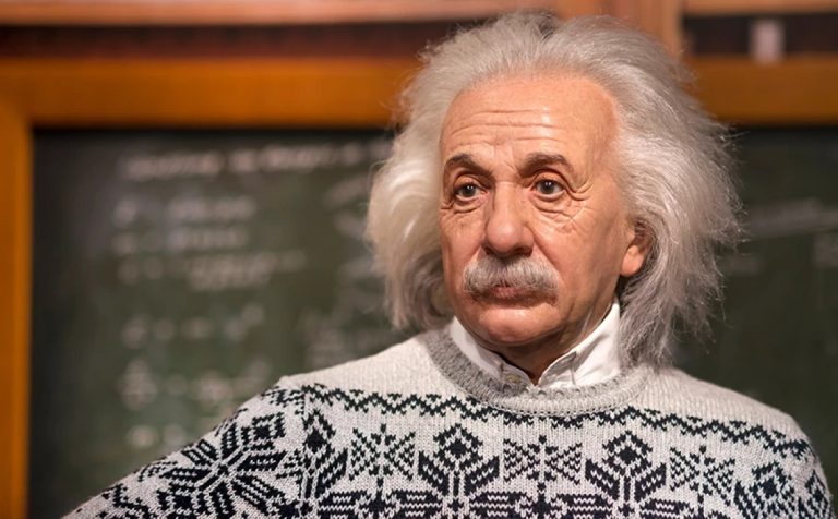 Πέντε άγνωστες, σε πολλούς, πληροφορίες για τον Αϊνστάιν