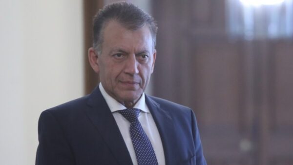 Επικοινωνία της υπουργού Τουρισμού και Αθλητισμού της Κροατίας, Ν. Μπρνγιάτς με τον Γιάννη Βρούτση
