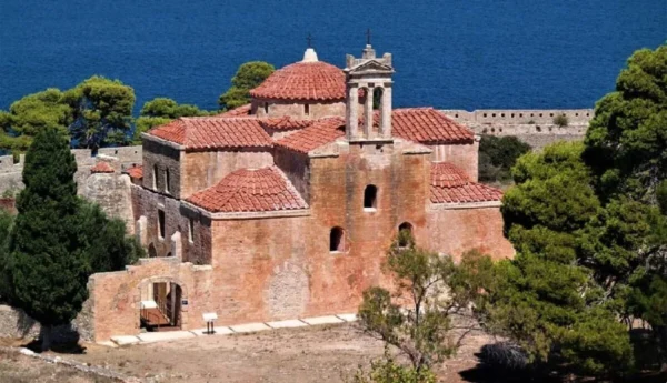 Εορτολόγιο: Ποιοι γιορτάζουν στις 16 Αυγούστου
