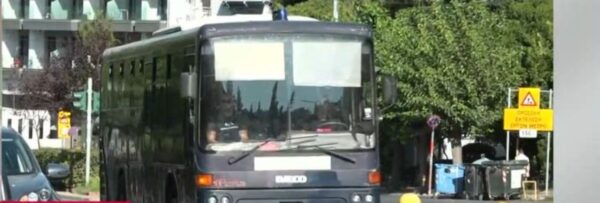 Νέα Φιλαδέλφεια: Σε ποιες φυλακές θα οδηγηθούν οι χούλιγκαν που προφυλακίστηκαν – Βγήκαν τα πρώτα φυλακιστήρια