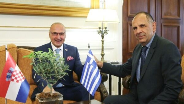 Συνάντηση Γ. Γεραπετρίτη με τον Κροάτη ομόλογό του: "Σε μια διαρκή επικοινωνία για τα θέματα που απασχολούν τις δύο χώρες"