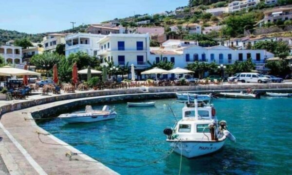 Ικαρία: Νέες μαρτυρίες για τον θάνατο του γιου του Οδυσσέα Σταμούλη – «Η μητέρα του το έβλεπε από ψηλά στη θάλασσα»