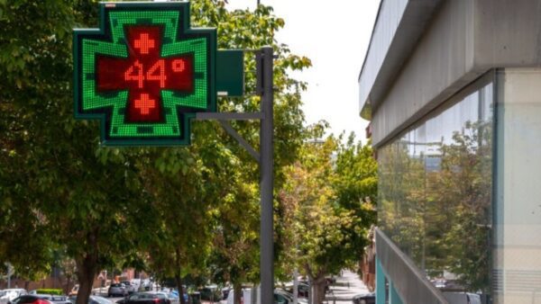 Κορύφωση του καύσωνα στην Ισπανία και δεκάδες χιλιάδες καμένα στρέμματα δασικής γης στην Πορτογαλία