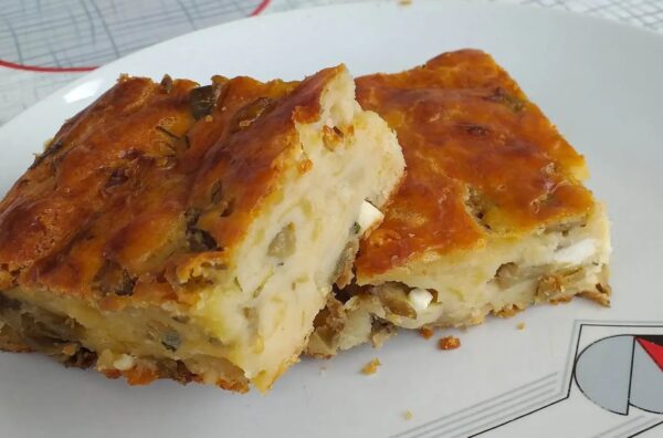 Πεντανόστιμη μελιτζανόπιτα