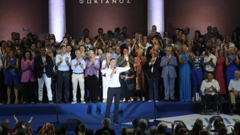 Κώστας Μπακογιάννης: Δυναμική, αποφασισμένη και υπερκομματική ομάδα, η ομάδα της νίκης