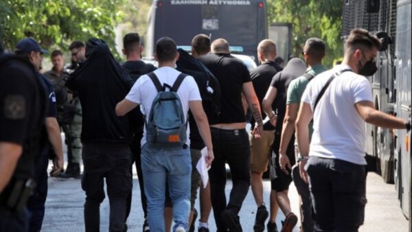 Απολογούνται σήμερα ακόμη 30 κατηγορούμενοι για τα επεισόδια στη Νέα Φιλαδέλφεια