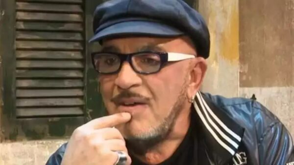 Ξεσπά ο Γιάννης Ζουγανέλης: “Όχι κάποιοι να ζουν στην πολυτέλεια και άλλοι από τα σκουπίδια”