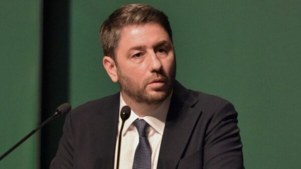 Ν. Ανδρουλάκης: Καταθέτουμε αίτημα σύστασης προανακριτικής επιτροπής για το έγκλημα των Τεμπών