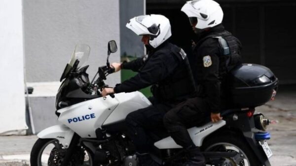 Θεσσαλονίκη: Δύο άτομα που διέφυγαν μετά από καταδίωξη οχήματος αναζητά η Αστυνομία