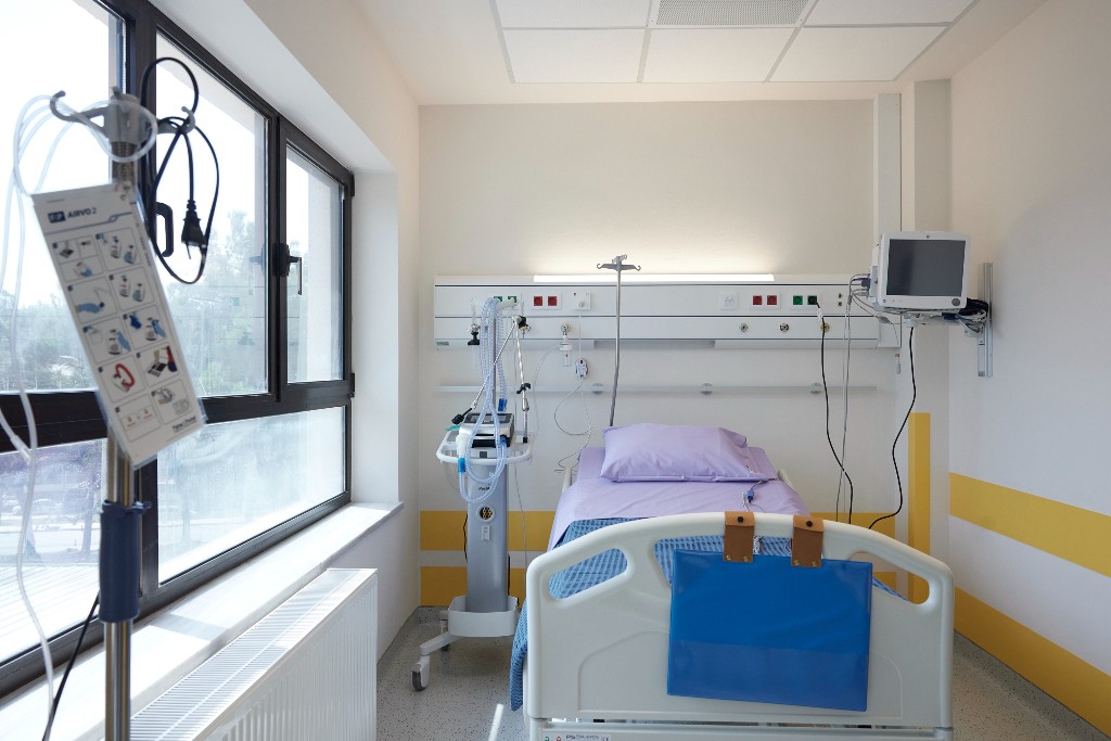 Κυρ. Μητσοτάκης: Σε χρόνο ρεκόρ αποκαταστάθηκε η πνευμονολογική κλινική του νοσοκομείου Παπανικολάου