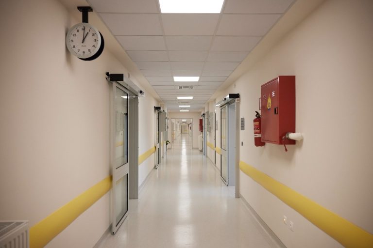«Ασφαλές Νοσοκομείο» για έκτακτες και επείγουσες καταστάσεις σε νοσηλευτικές μονάδες – Πώς θα λειτουργεί