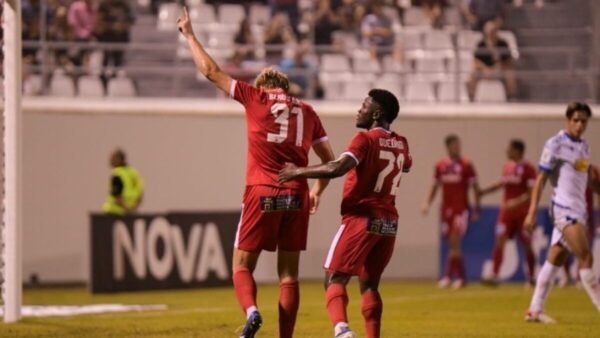 Πανσερραϊκός – Λαμία 2-0: «Λιοντάρια» στο σπίτι τους!