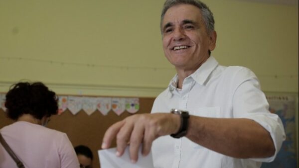 Ευκλ.Τσακαλώτος: Σημαντική μέρα για τον ΣΥΡΙΖΑ, την κοινωνία, τον κόσμο της Αριστεράς