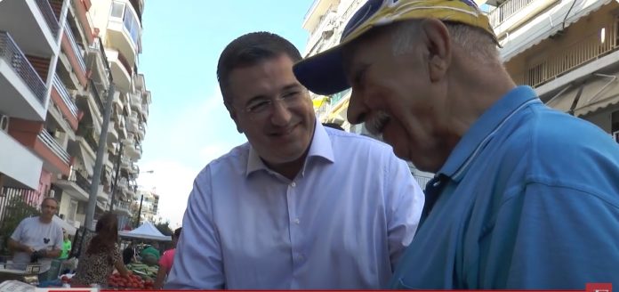Στη Λαϊκή αγορά των Σερρών ο Περιφερειάρχης Κεντρικής Μακεδονίας Απόστολος Τζιτζικώστας- Video