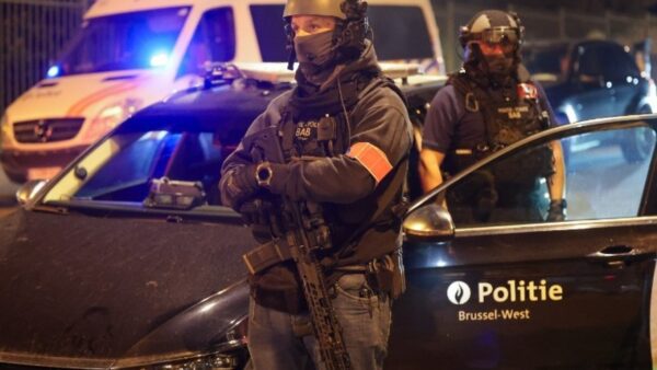 Ασύλληπτος παραμένει ο δράστης της τρομοκρατικής επίθεσης στο Βέλγιο