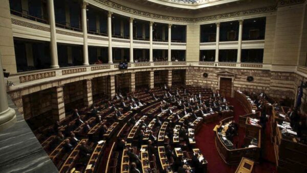 Nέα σελίδα στη διακυβέρνηση της Αυτοδιοίκησης