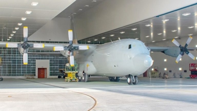 Στις αρχές Νοεμβρίου παραδίδεται από την Ελληνική Αεροπορική Βιομηχανία στην Πολεμική Αεροπορία το αναβαθμισμένο C-130