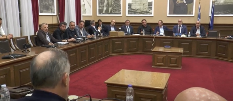 Δημοτικό Συμβούλιο Σερρών με υπονοούμενα και μπηχτές- Video