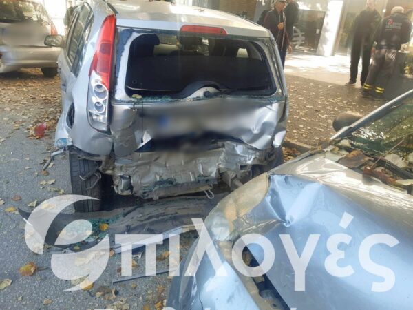 Σέρρες: Καραμπόλα 5 αυτοκίνητων στην οδό Μεραρχίας- Φωτογραφίες
