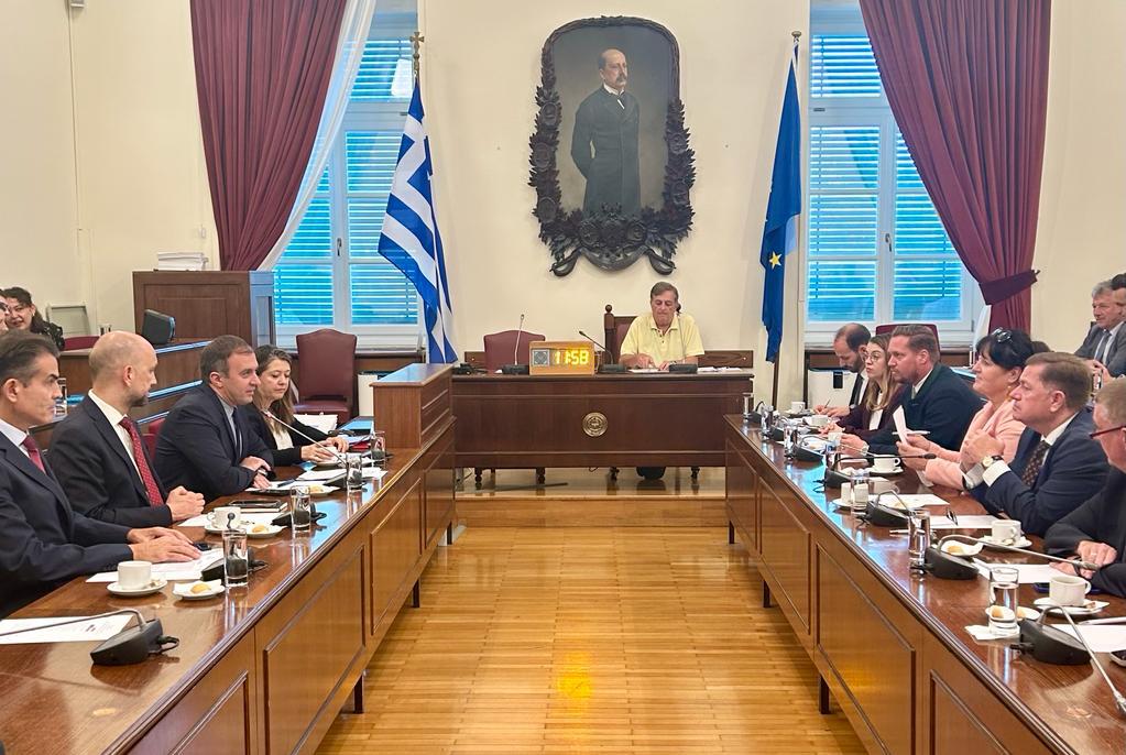 Ο Τάσος Χατζηβασιλείου υποδέχθηκε Αυστριακούς βουλευτές στη Βουλή - Συζήτησαν για τις κοινές προκλήσεις Ελλάδας και Αυστρίας