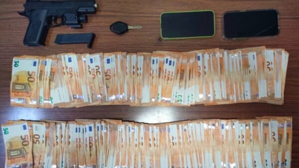 Συνελήφθησαν δύο γυναίκες για τηλεφωνικές απάτες - Αναζητείται συνεργός που προσποιούνταν τον γιατρό
