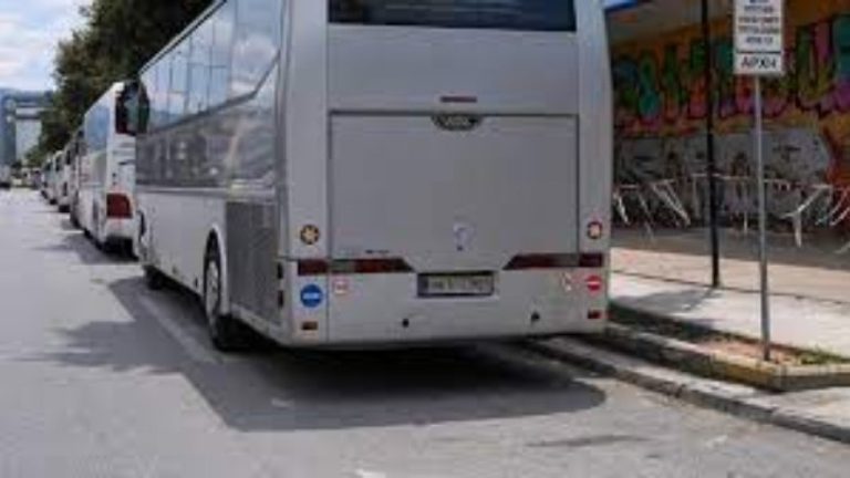 Έλεγχοι σε τουριστικά λεωφορεία - 973 παραβάσεις κατά τη θερινή περίοδο